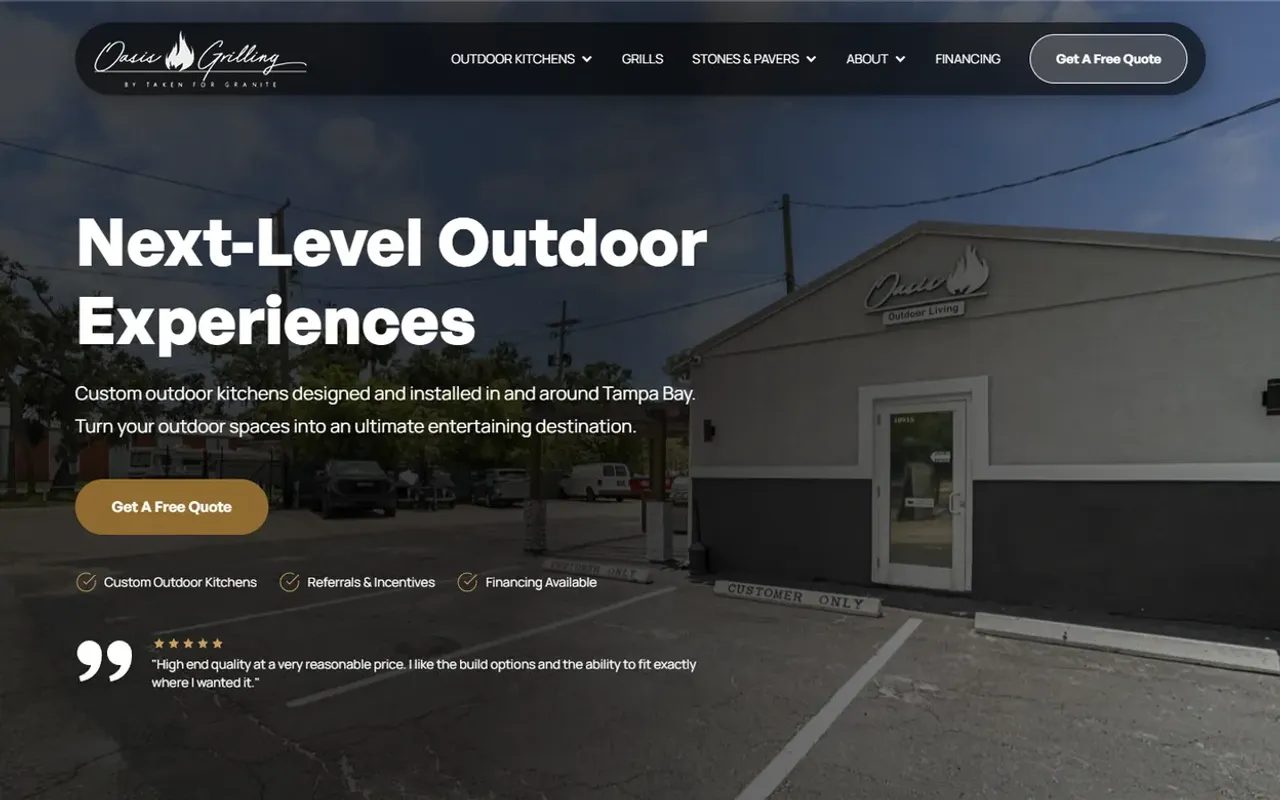Oasis Outdoor Living website homepage featuring a custom outdoor kitchen